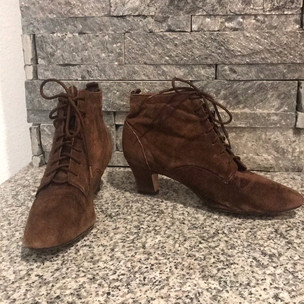 Vintage Suede Kitten Heel Witch Ankle Boots